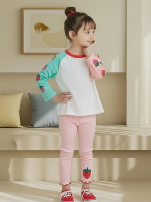 Ribbed Strawberry Leggings Ribbed Strawberry Leggings