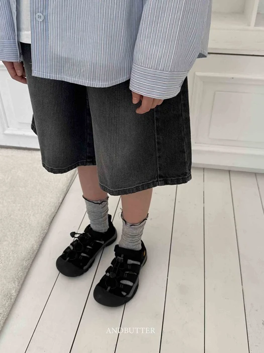 Line Bermuda Denim Shorts