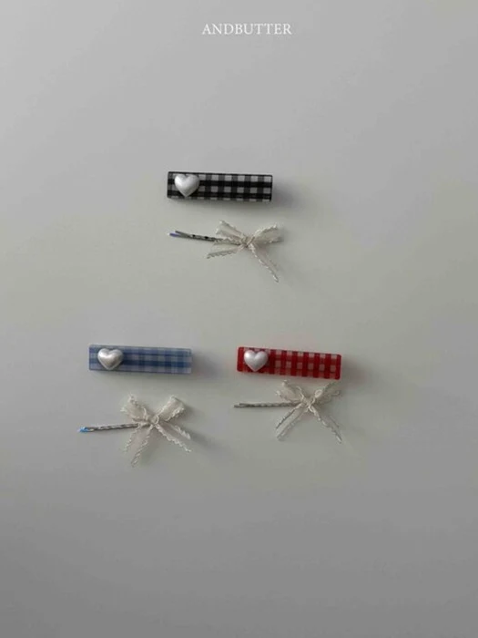 Check Heart Hair Pin