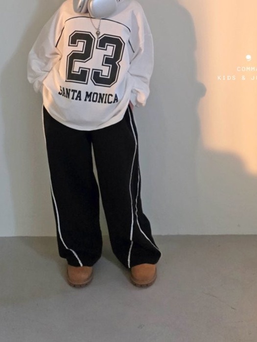 Double-Line Diagonal Pants
