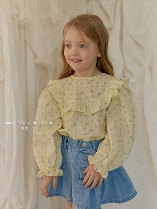 Round Frill Blouse (Yellow Flower)