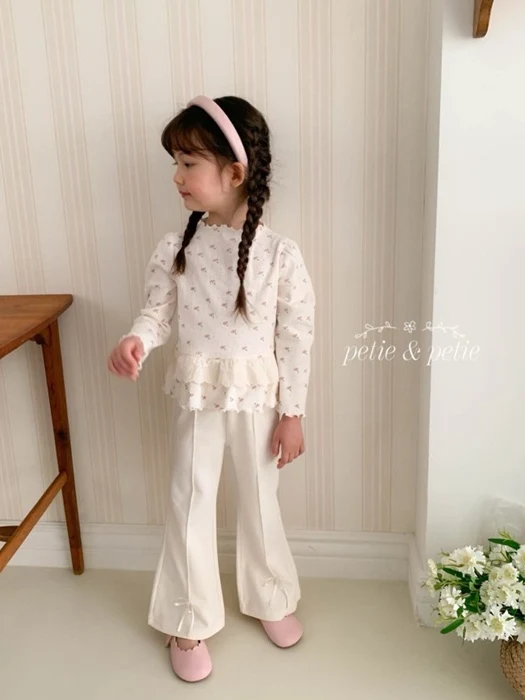 Flower Frill Tee Flower Frill Tee