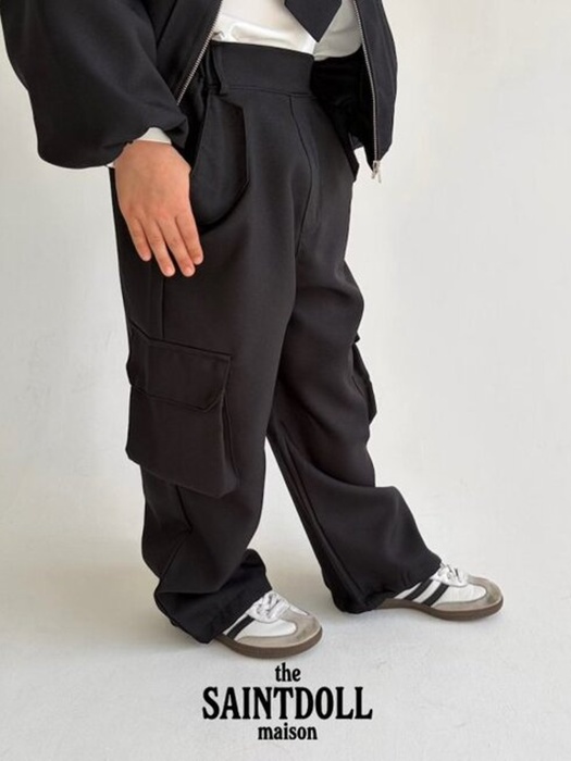 Outer Pocket Cargo Pants