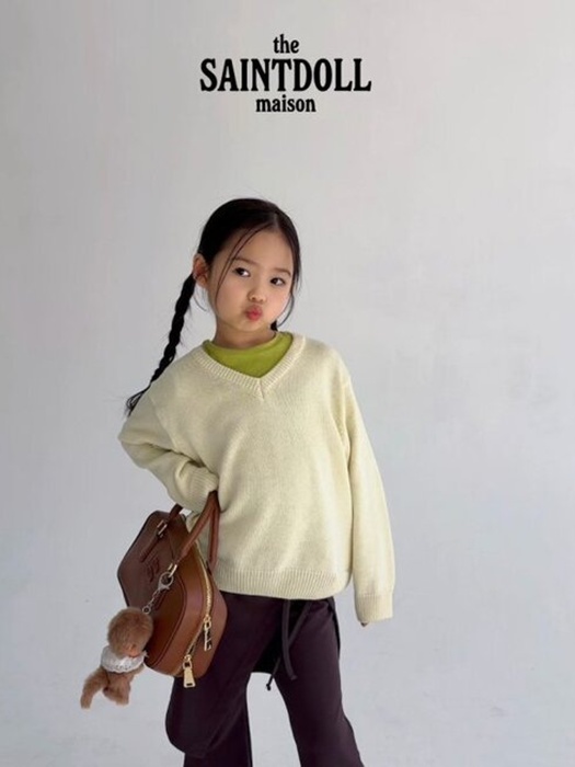 V-Neck Sweatshirt V-Neck Sweatshirt