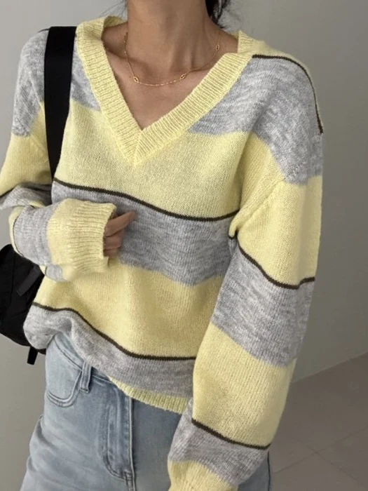 Kinder V-Neck Knit Top Kinder V-Neck Knit Top