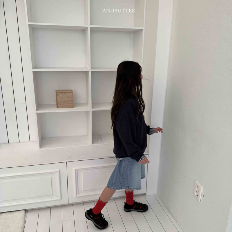 Andbutter - Korean Children Fashion - #childofig - Line Bermuda Denim Shorts - 5