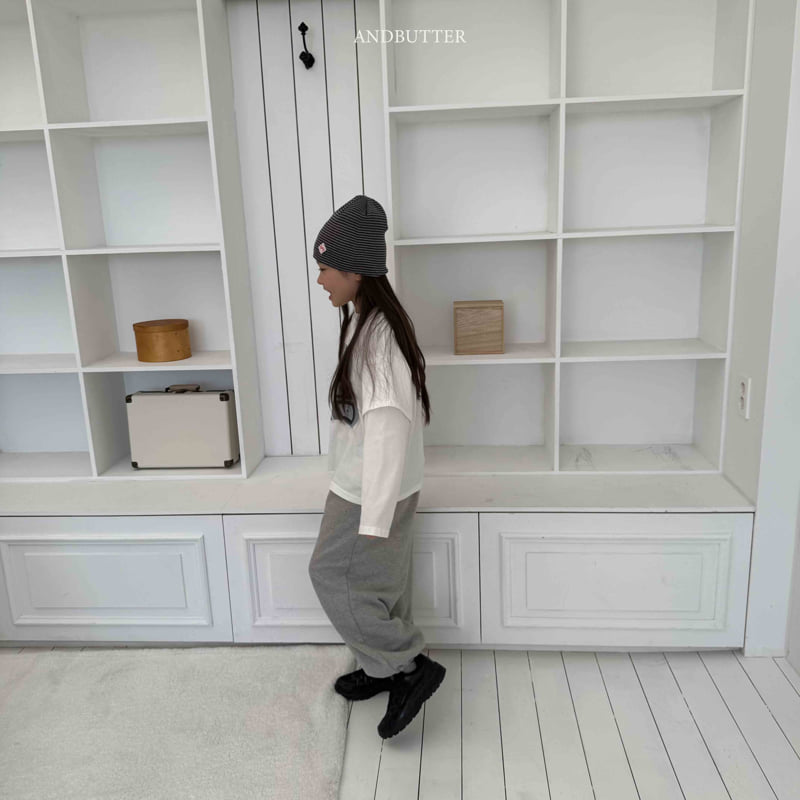 Andbutter - Korean Children Fashion - #littlefashionista - Pocket Jogger Pants - 11