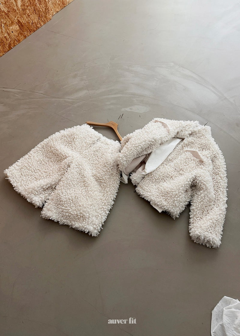 Auver_Fit - Korean Women Fashion - #womensfashion - Poodle Bermuda Pants - 7