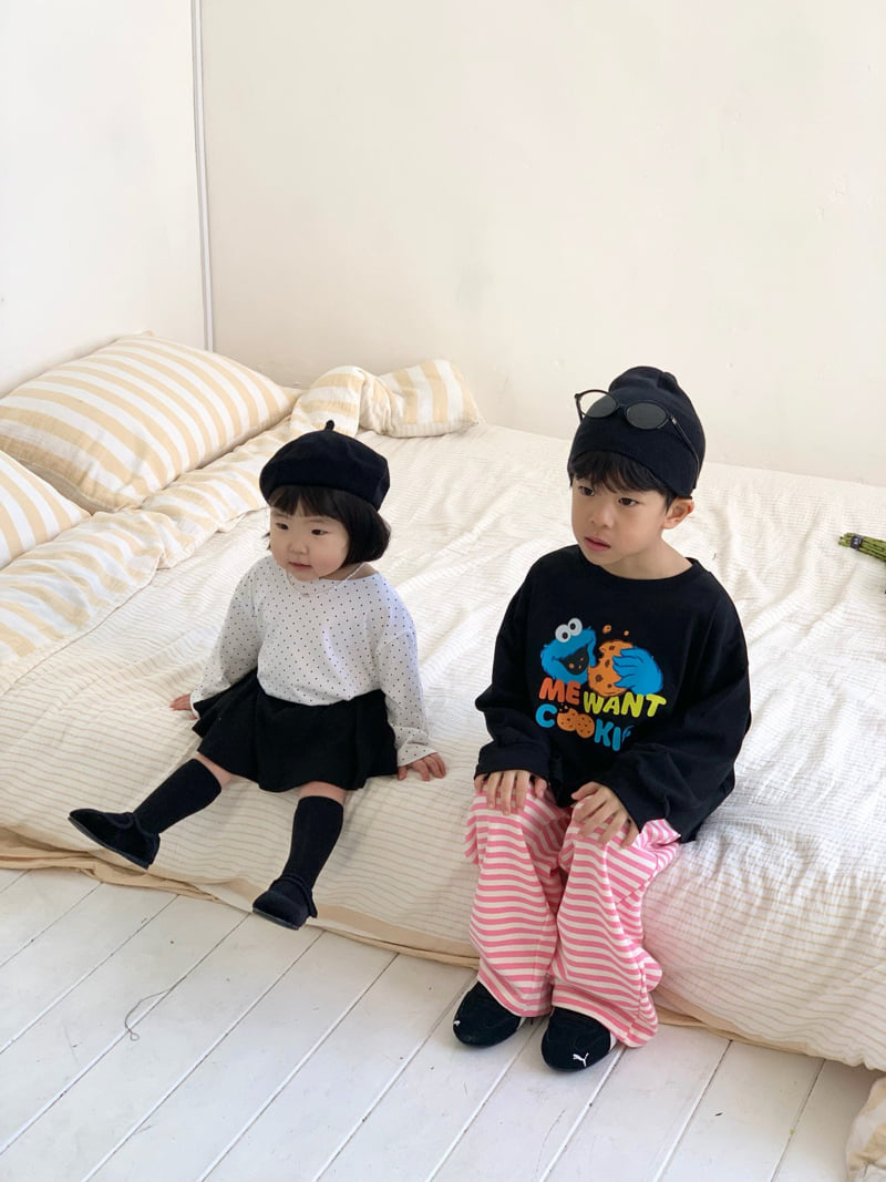 Bailey - Korean Children Fashion - #childofig - Polka Dot Boat-Neck Tee - 9