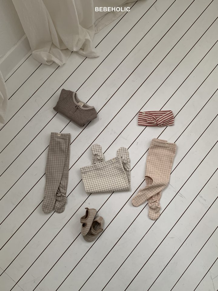Bebe Holic - Korean Baby Fashion - #babyboutiqueclothing - Check Footed Leggings - 3