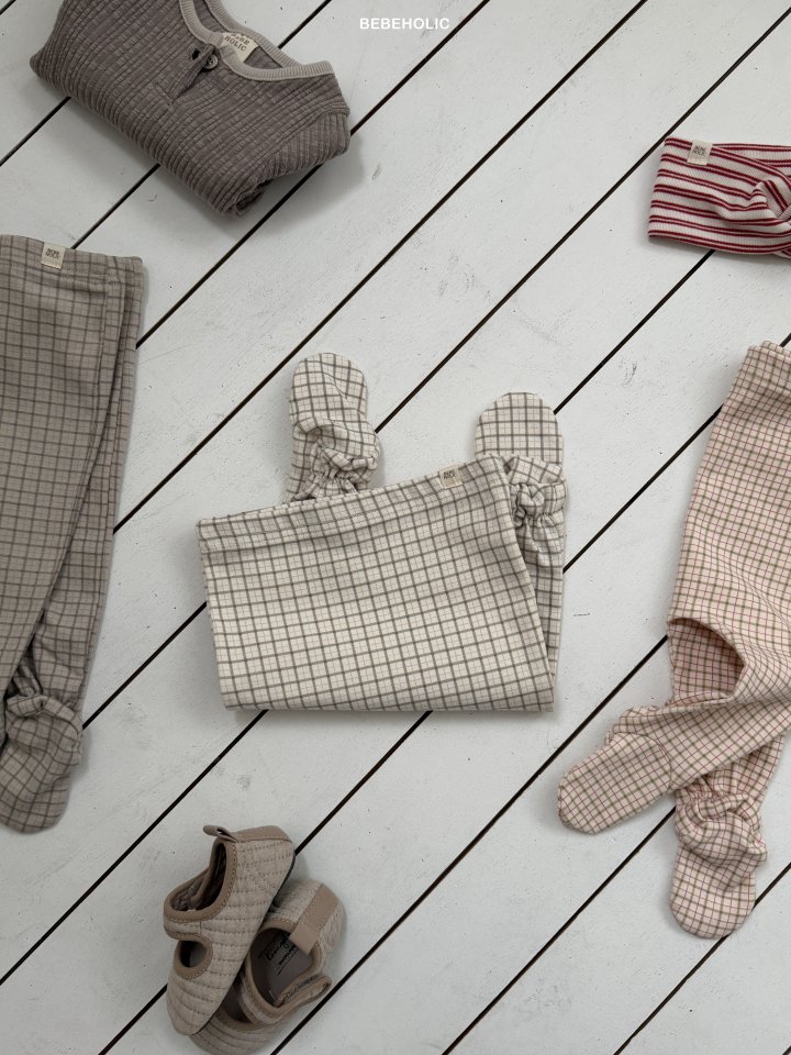 Bebe Holic - Korean Baby Fashion - #babyboutiqueclothing - Check Footed Leggings - 4