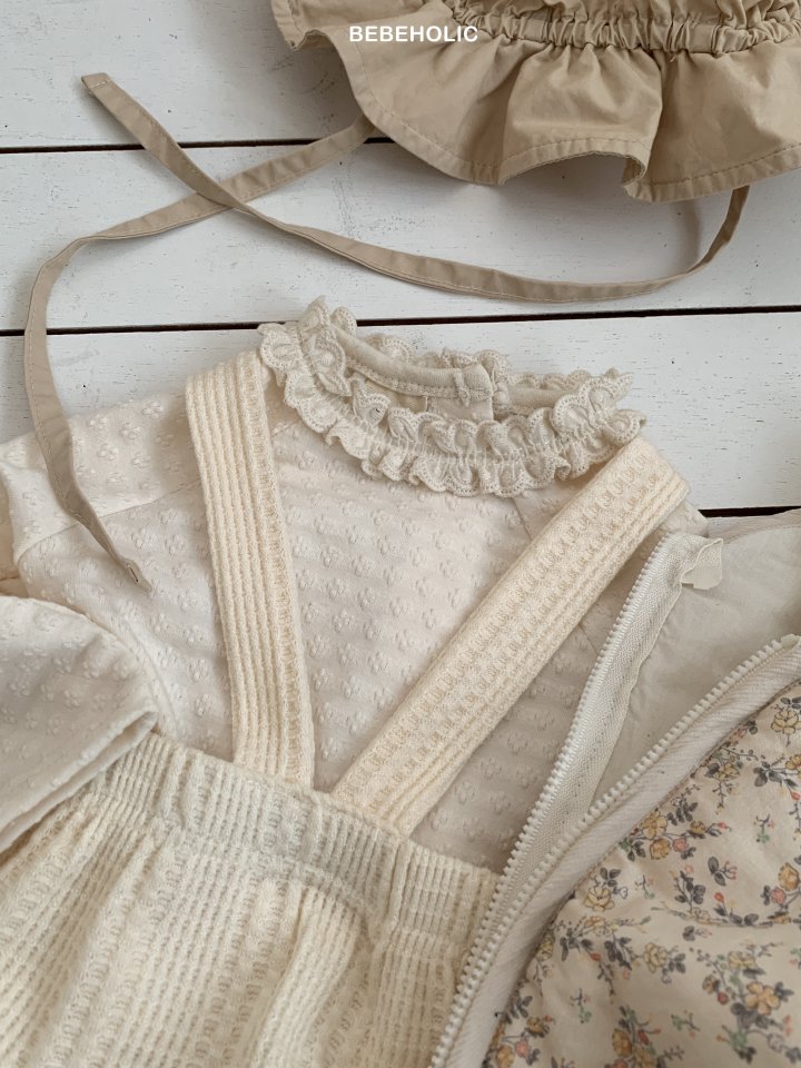 Bebe Holic - Korean Baby Fashion - #babyoninstagram - Clover Lace Tee - 7