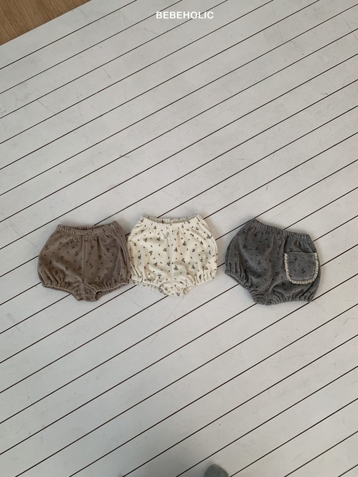 Bebe Holic - Korean Baby Fashion - #onlinebabyboutique - Chacha Lace Bloomers - 11