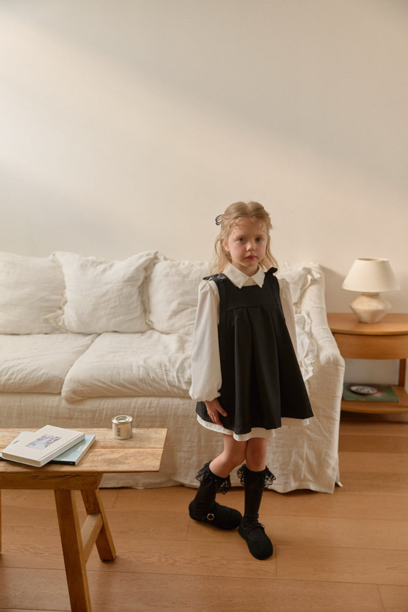 Berry Berry - Korean Children Fashion - #kidsstore - Flowy Blouse - 7