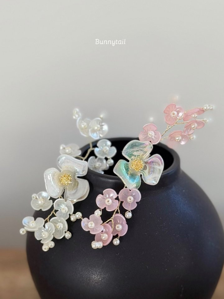 Bunnytail - Korean Baby Fashion - #babyfashion - Momo Plum Blossom Hair Clip