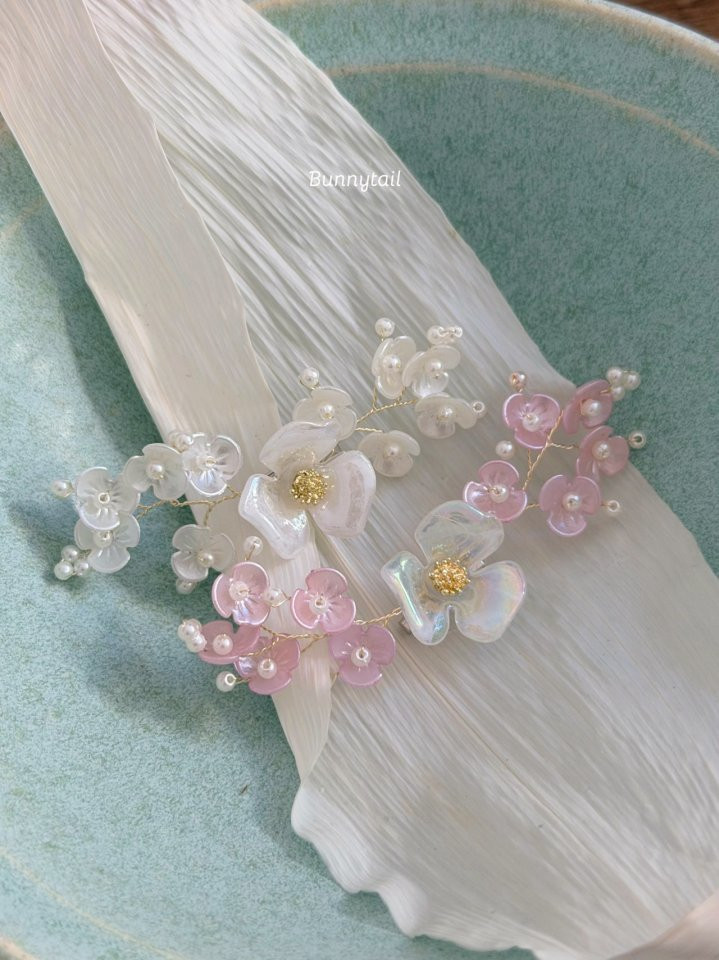 Bunnytail - Korean Baby Fashion - #babyfever - Momo Plum Blossom Hair Clip - 2