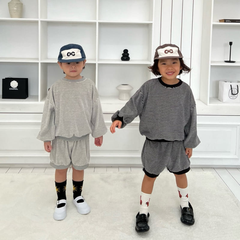 Cantucci Studio - Korean Children Fashion - #kidsshorts - Black White Set-up - 7