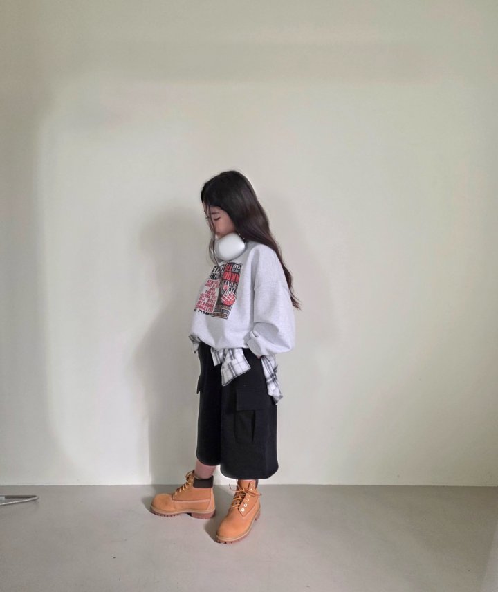 Comma - Korean Children Fashion - #magicofchildhood - Wide Bermuda Pants - 8