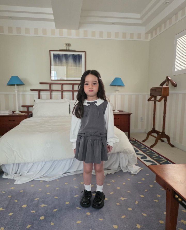 Comma - Korean Children Fashion - #magicofchildhood - Round Collar Blouse - 4