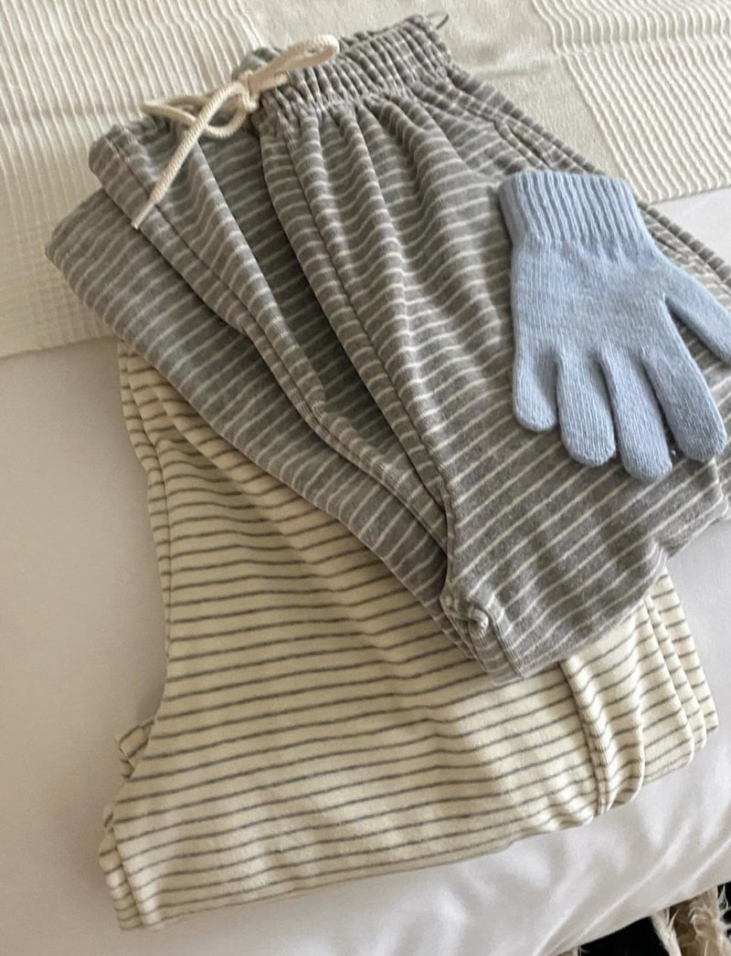 Diana - Korean Women Fashion - #momslook - Velo Stripe Pants - 12