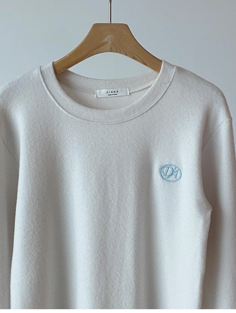 Diana - Korean Women Fashion - #momslook - Soft Fleece Tee - 12