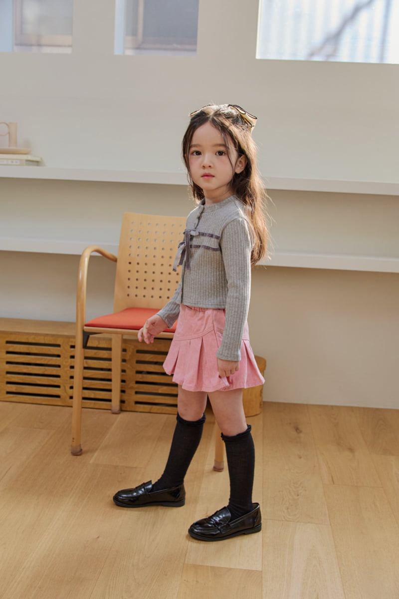 Dore Dore - Korean Children Fashion - #kidsshorts - V-Pleated Skirt Pants - 8