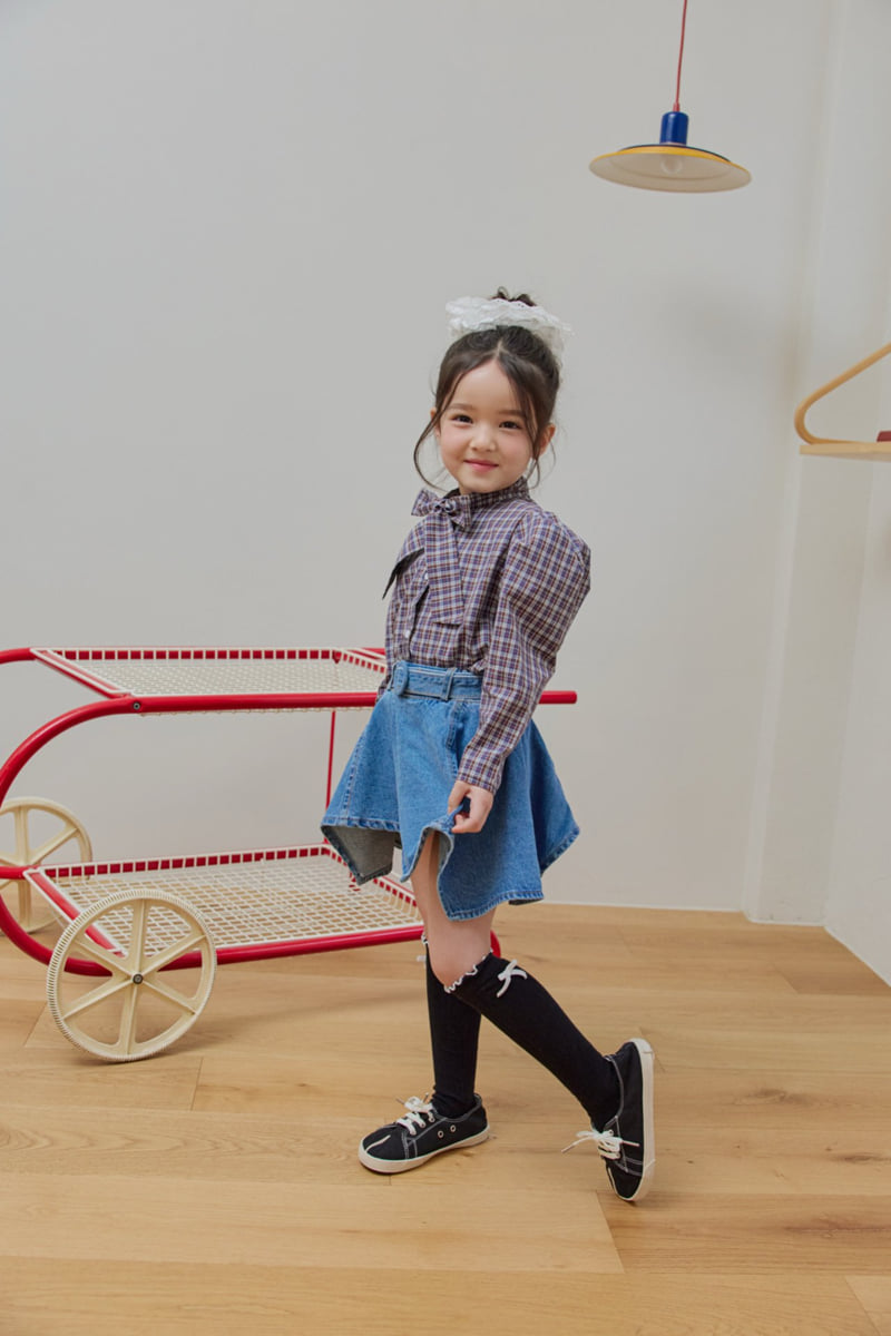Dore Dore - Korean Children Fashion - #kidsstore - Belted Flare Skirt Pants - 7