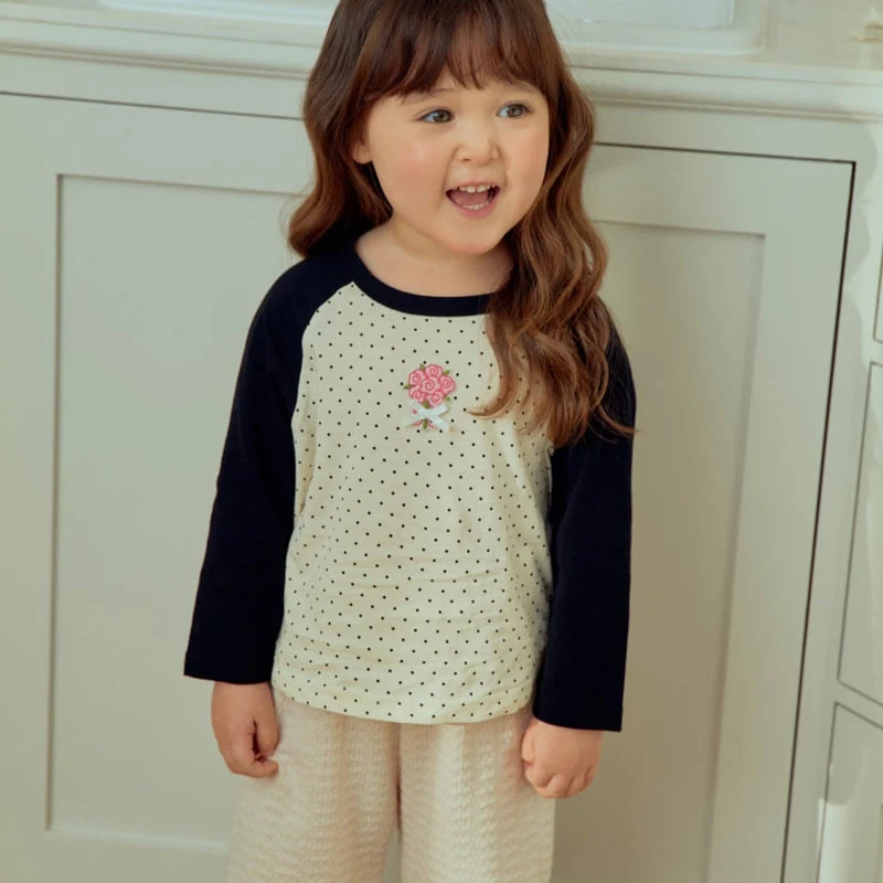Firstblue - Korean Children Fashion - #Kfashion4kids - Mini Dot Raglan Tee - 5