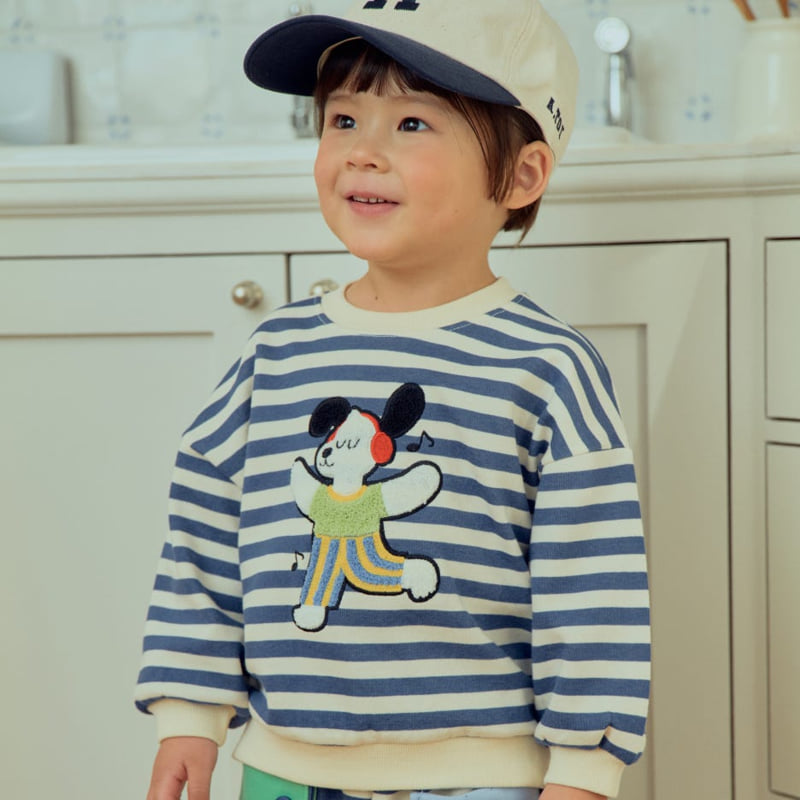 Firstblue - Korean Children Fashion - #magicofchildhood - Bouclé Embroidered Sweatshirt Tee