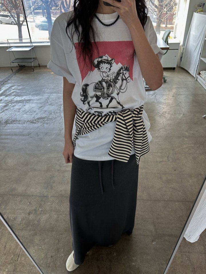 Inssense - Korean Women Fashion - #thatsdarling - Oversized Vintage Betty Boop Graphic Tee - 4