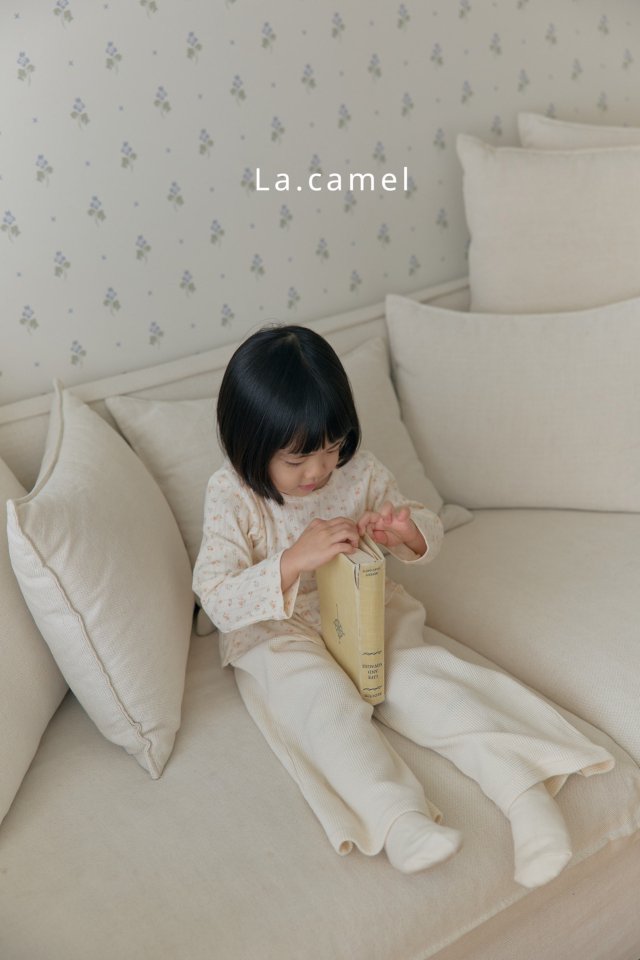 La Camel - Korean Baby Fashion - #babyboutique - Swan Eyelet Tee - 8