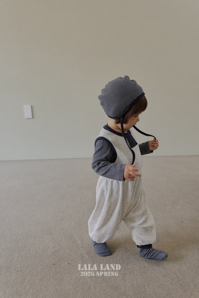 Lalaland - Korean Baby Fashion - #babyboutiqueclothing - Bebe Blanc Bonnet - 9
