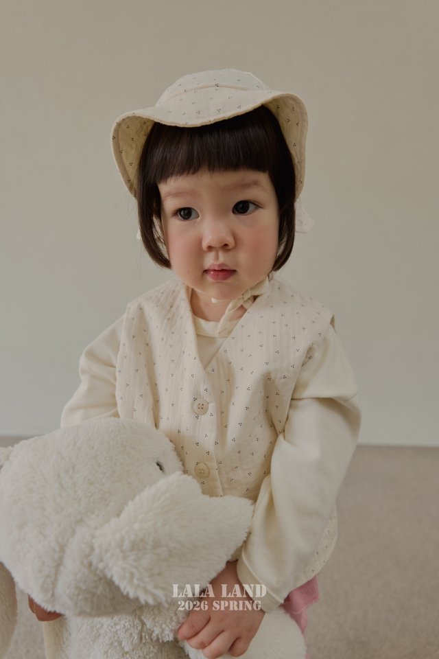 Lalaland - Korean Baby Fashion - #babyootd - Bebe Bien Quilted Vest - 5