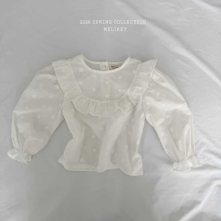 Melikey - Korean Children Fashion - #kidzfashiontrend - Round Frill Blouse (Ivory Flower) - 4