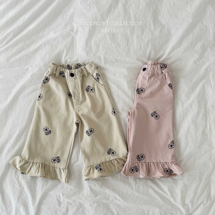 Melikey - Korean Children Fashion - #prettylittlegirls - Floral Embroidered Pants - 3