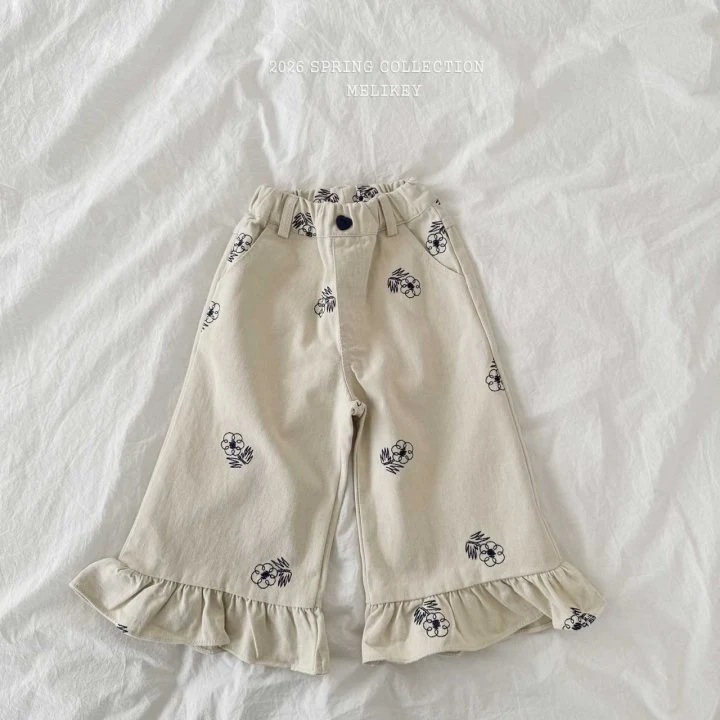 Melikey - Korean Children Fashion - #prettylittlegirls - Floral Embroidered Pants - 4
