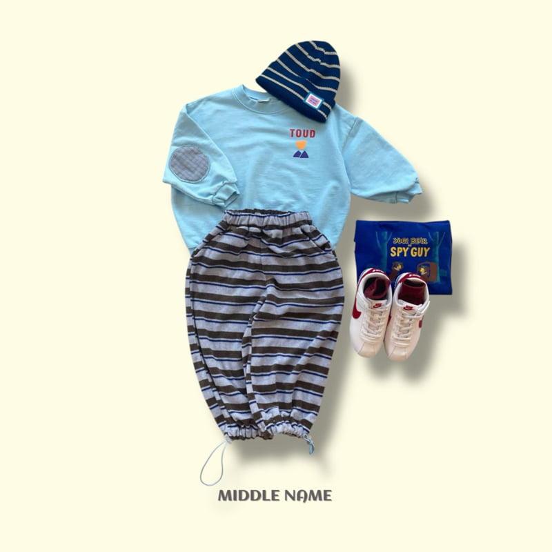 Middle Name - Korean Children Fashion - #toddlerclothing - Round Patch Sweatshirt - 12