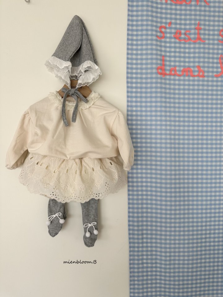 Bebe Spring Flower Bloomer by Mienbloom B for Baby - view 9