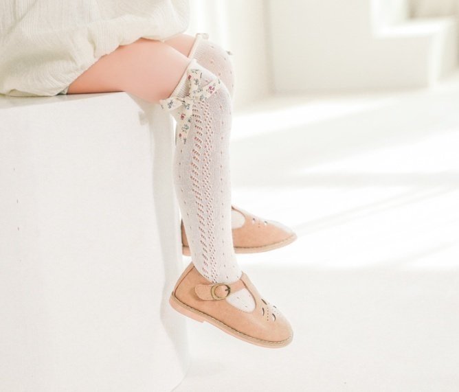 Miso - Korean Children Fashion - #kidzfashiontrend - Flower Ribbon Knee Socks - 4