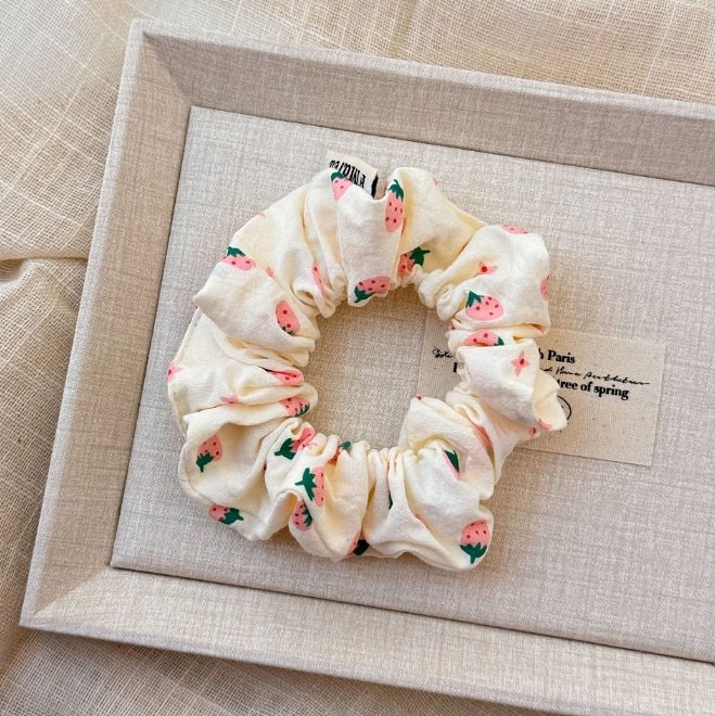 Miso - Korean Children Fashion - #littlefashionista - Strawberry Scrunchie - 3