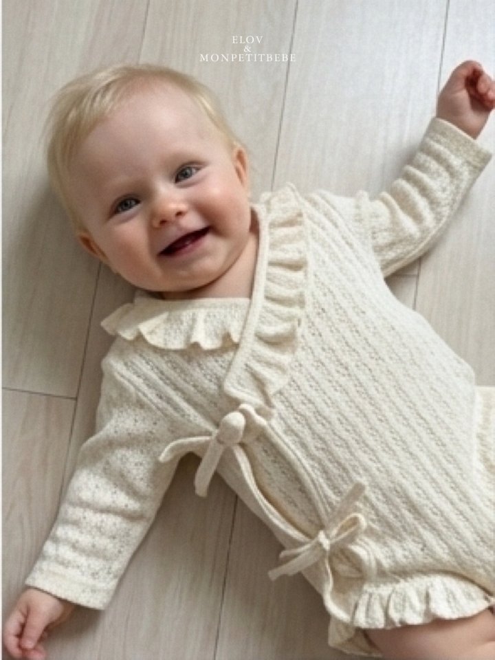 Mon Petit Bebe - Korean Baby Fashion - #babygirlfashion - Bebe Lauren Frill Suit - 4