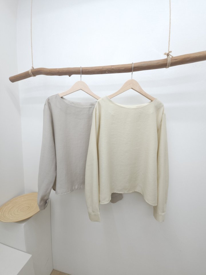 Most - Korean Women Fashion - #vintageinspired - Scarf Blouse - 2