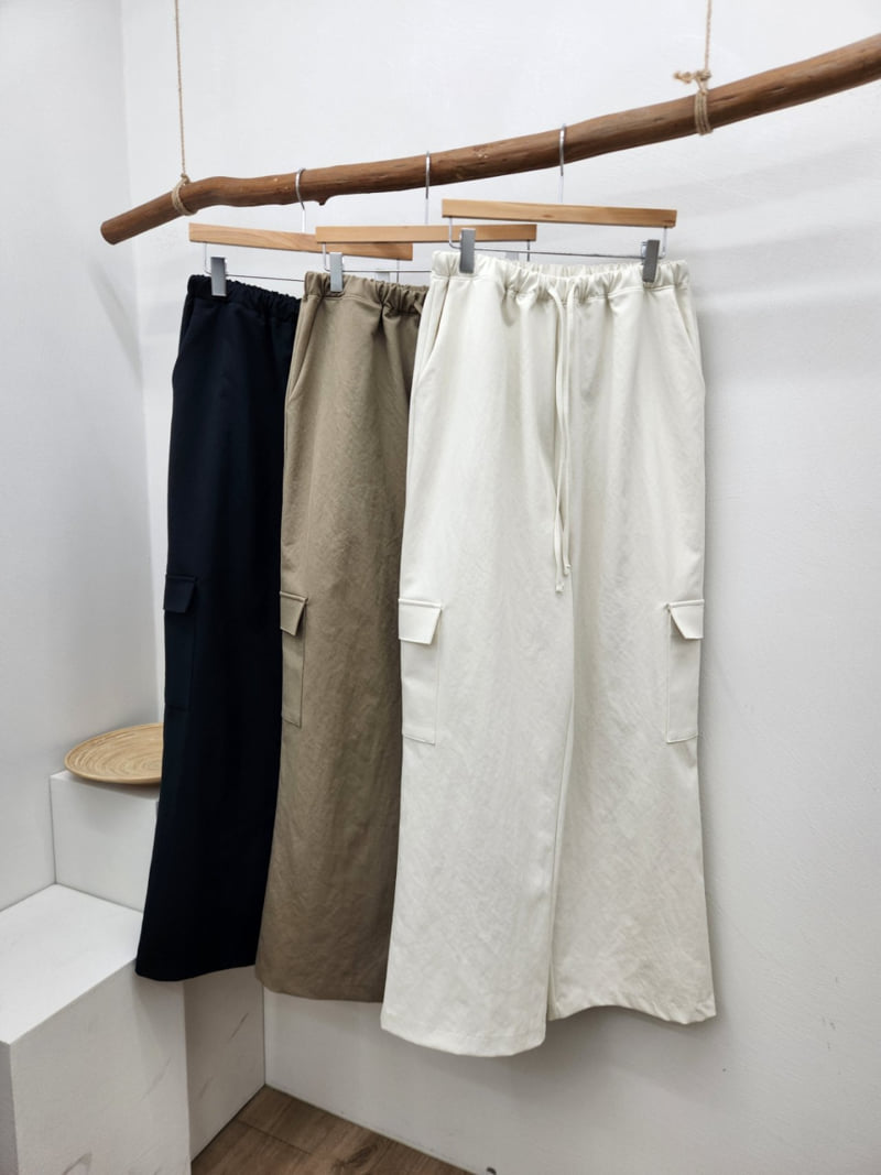 Most - Korean Women Fashion - #womensfashion - Y Cargo Pants