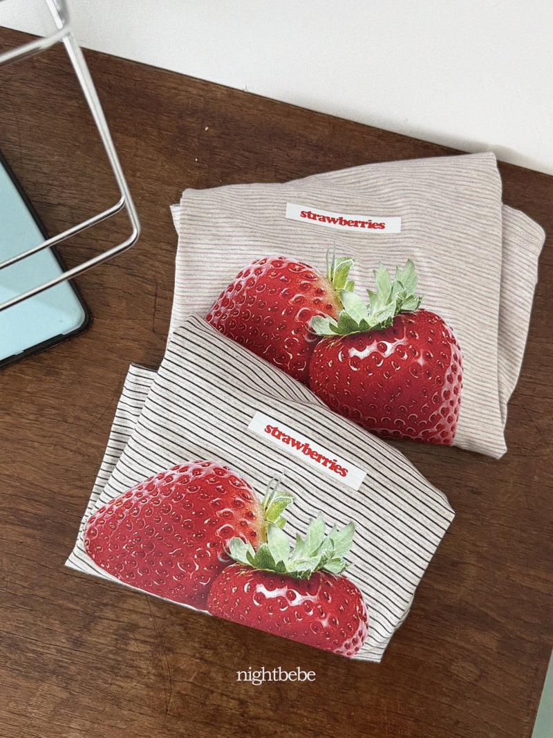 Night Bebe - Korean Children Fashion - #kidsshorts - Strawberry Tee - 3