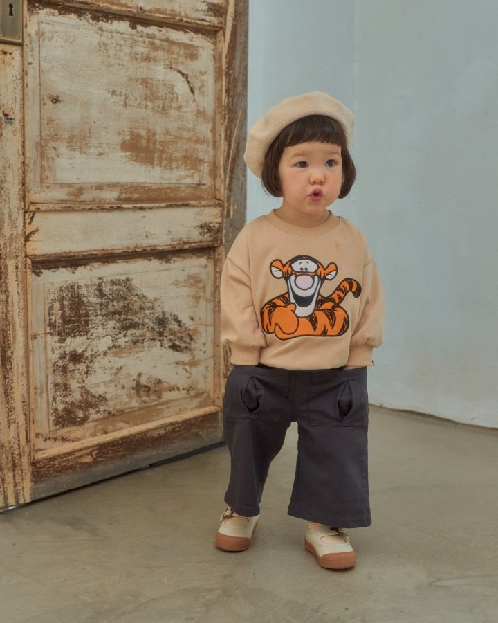 Oott Bebe - Korean Women Fashion - #momslook - Pooh Friends Sweatshirt Tigger (Adult) - 7