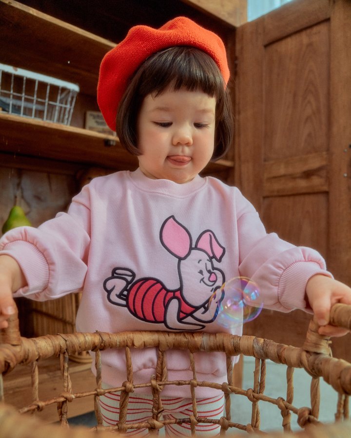 Oott Bebe - Korean Women Fashion - #romanticstyle - Pooh Friends Sweatshirt Piglet (Adult)