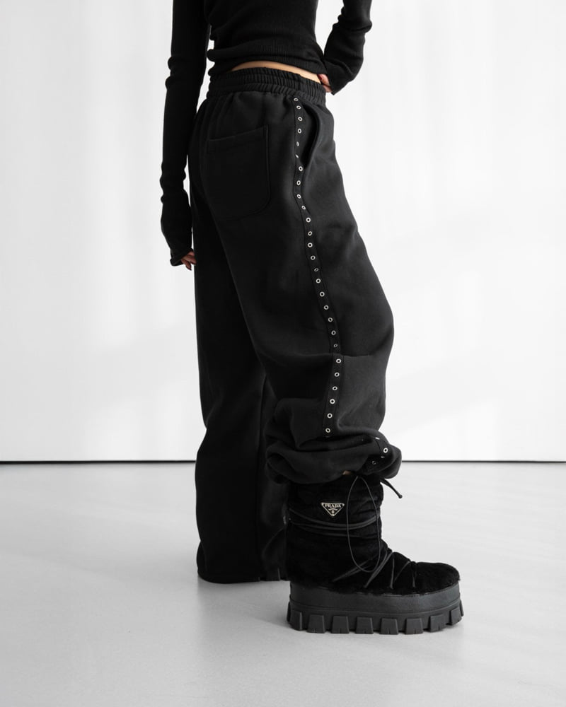 Paper Moon - Korean Women Fashion - #womensfashion - Oversized Eyelet Line Detail Sweat Wide Trousers - 4