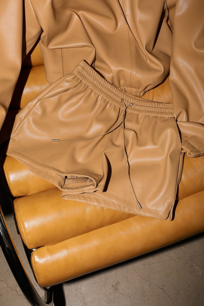Paper Moon - Korean Women Fashion - #momslook - Classic Leather Short Pants - 12