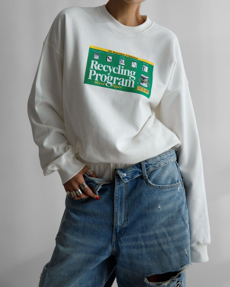 Paper Moon - Korean Women Fashion - #momslook - Recycling Film Print Sweatshirts - 2