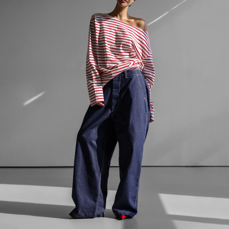 Paper Moon - Korean Women Fashion - #momslook - Stitch Detail Wide Baggy Denim Pants - 2